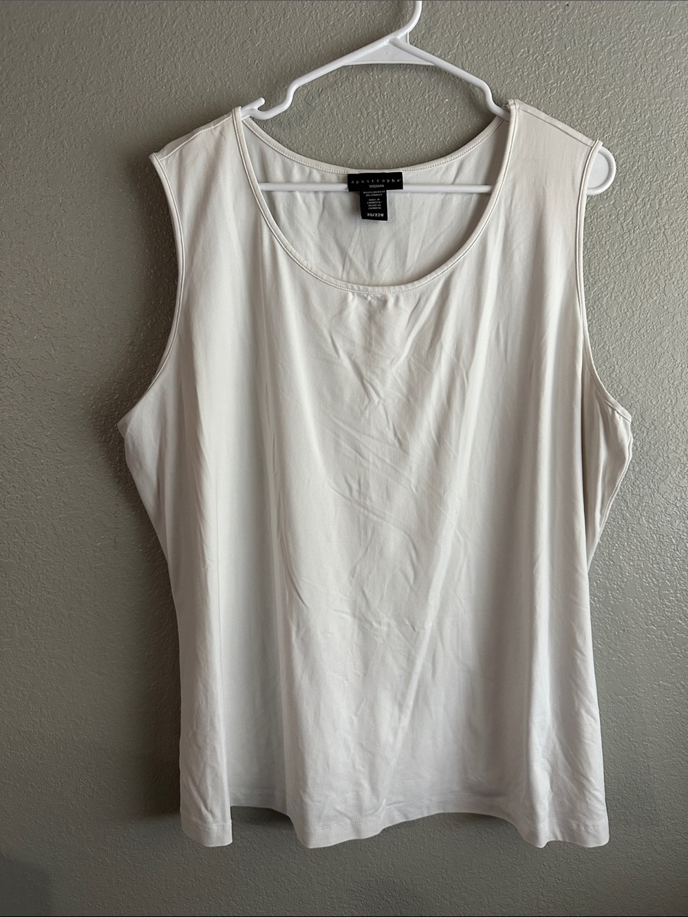 Apostrophe White Scoop Neck Sleeveless Tank